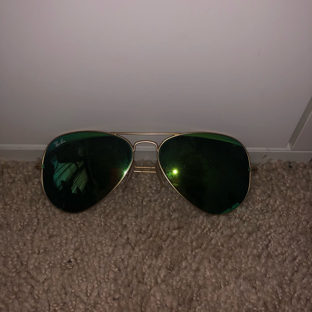 Green and blue shift with matte gold frames